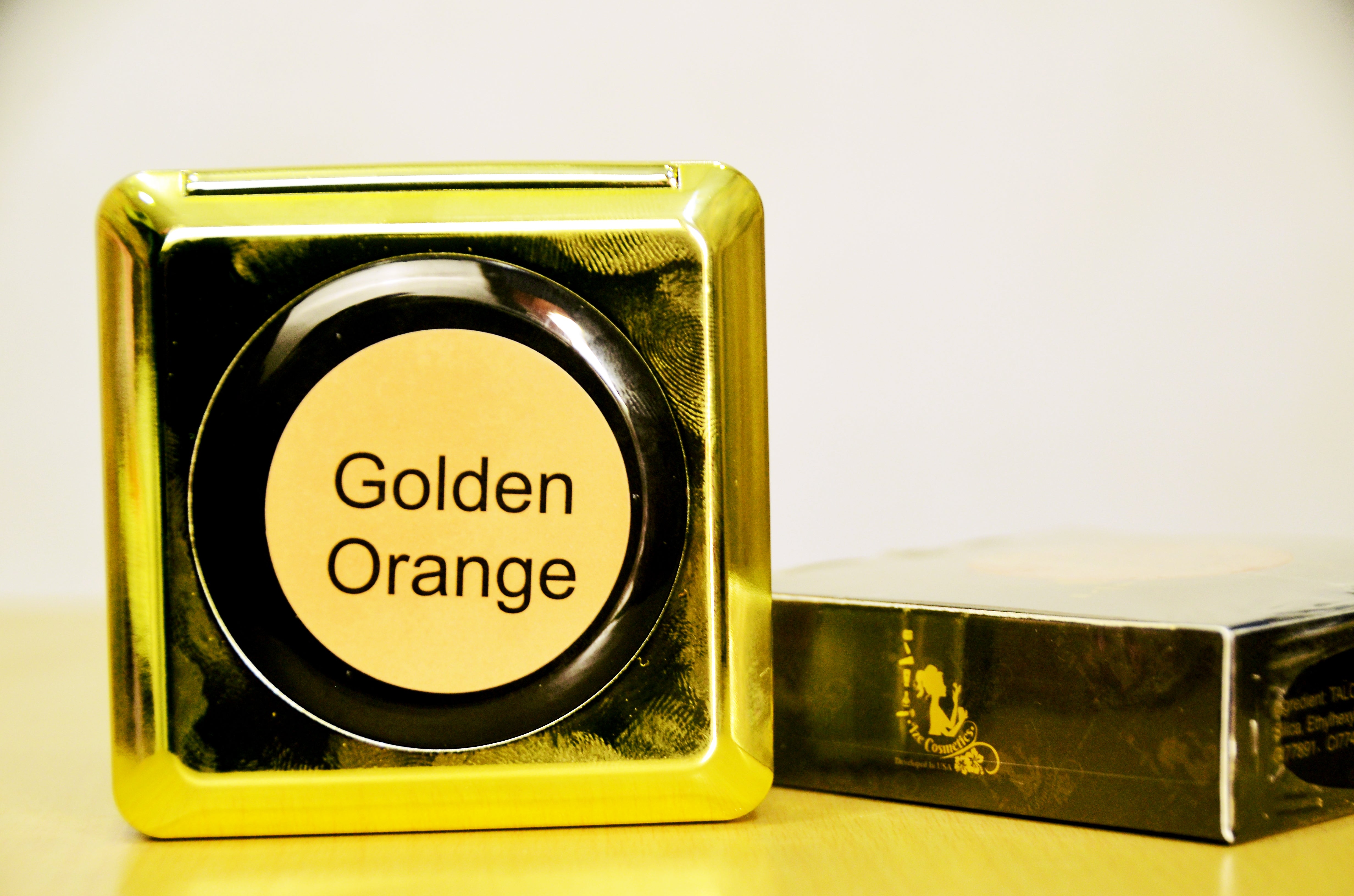 Compact powder - Golden Orange